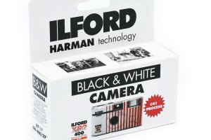 ILFORD XP2 Super B&W (bianco e nero), fotocamera usa e getta, 27 pose